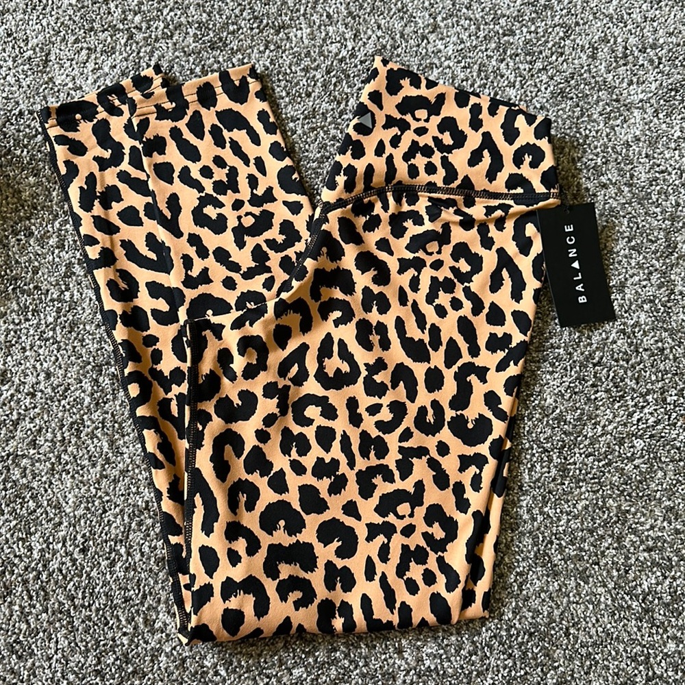 Balance Athletica (Vitality) King Cheetah leggings NWT